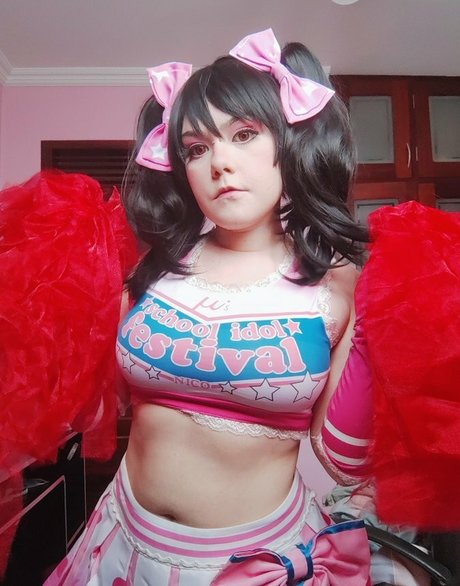 Lilipuff666 free actress pic