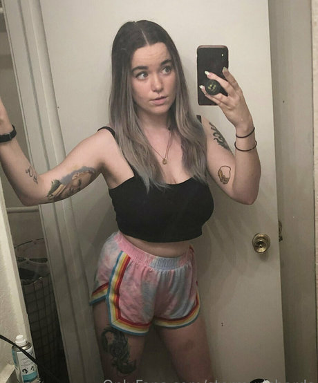 stormyrichards art model image