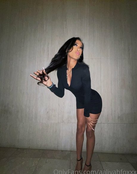 aaliyahfoxxx model pornographic pics