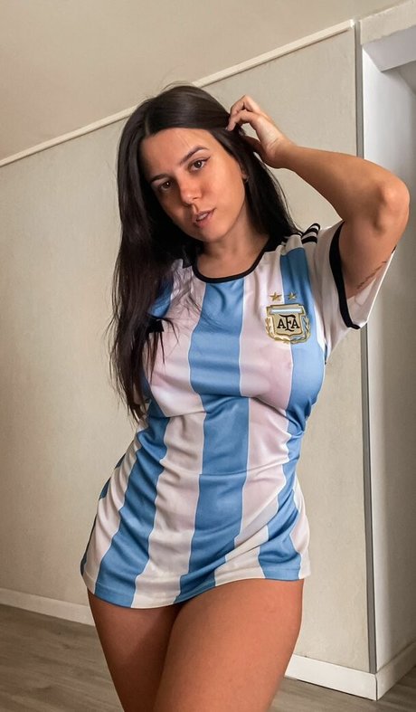 Valu Herrera best model pics