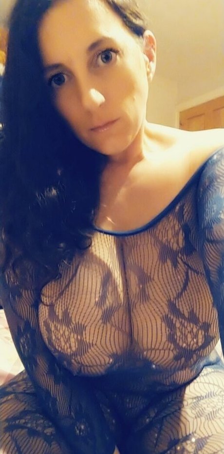 Piella Bakewell exclusive model images