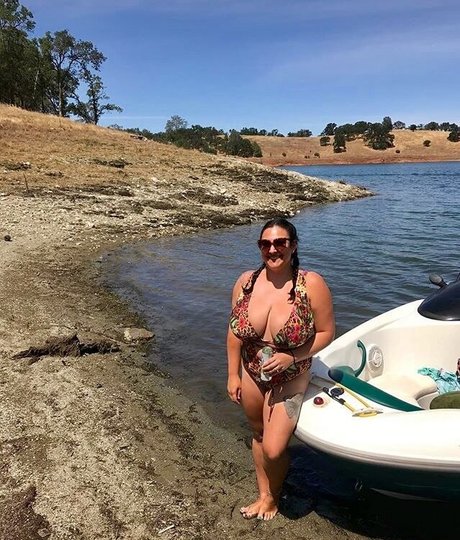 Marissa J xxx pornstar archive