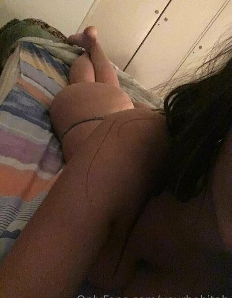 yourbebitah star naked archive