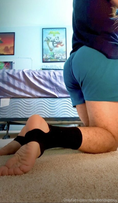 mixedbondageboy sexy model pics