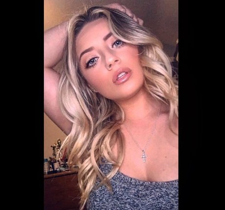 Ali Cortese pornstar sexy galleries