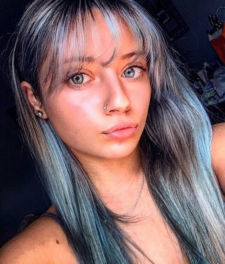 Ali Cortese free actress pics