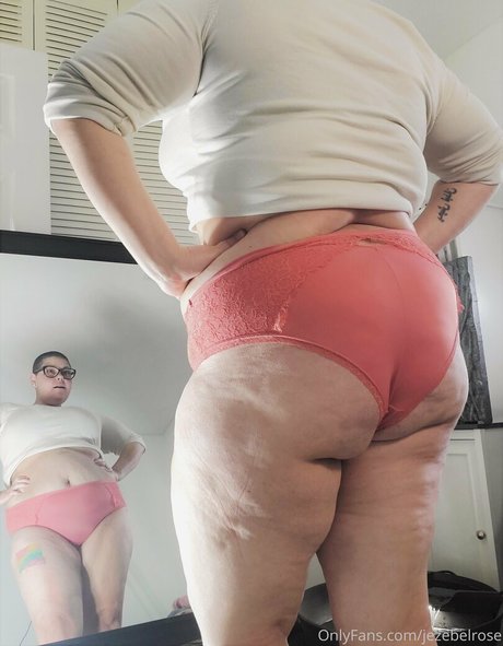 jezebelrose beautiful star pic