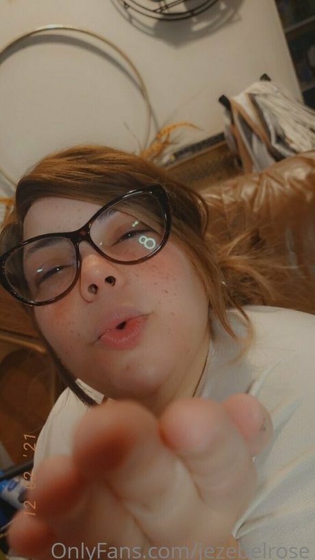 jezebelrose star perfect gallery