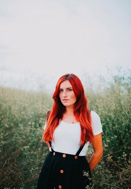 ammyredheadofficial pornstar sexy photo