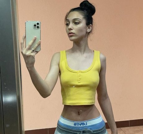 elf__ia hd model pics