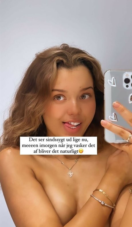 Fiona Elvine pretty star pictures