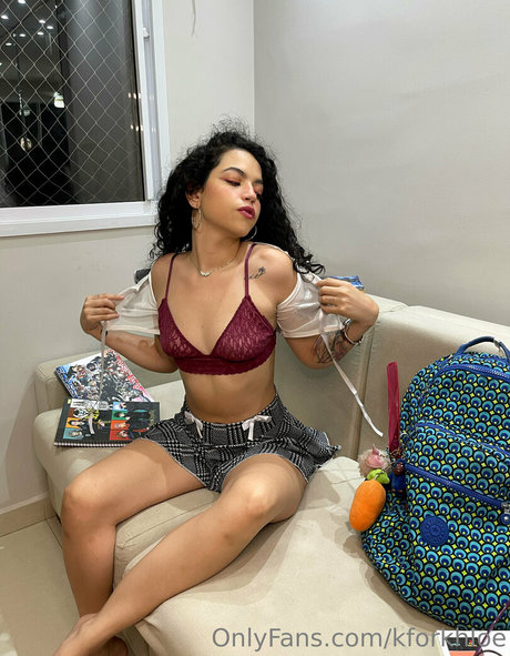 kforkhloe nudes model photos