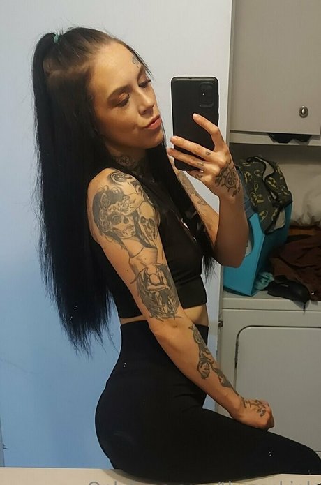 therockink xxx actress photos