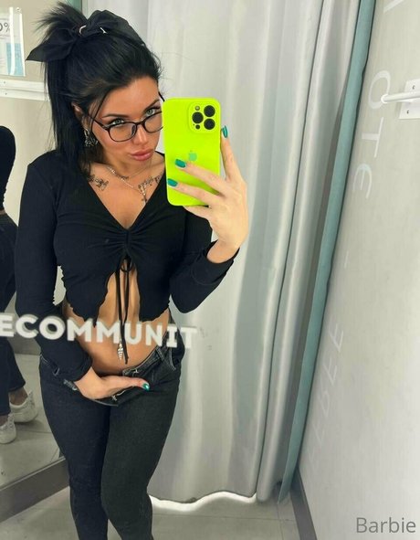 famous nude onlyfans pornos archive