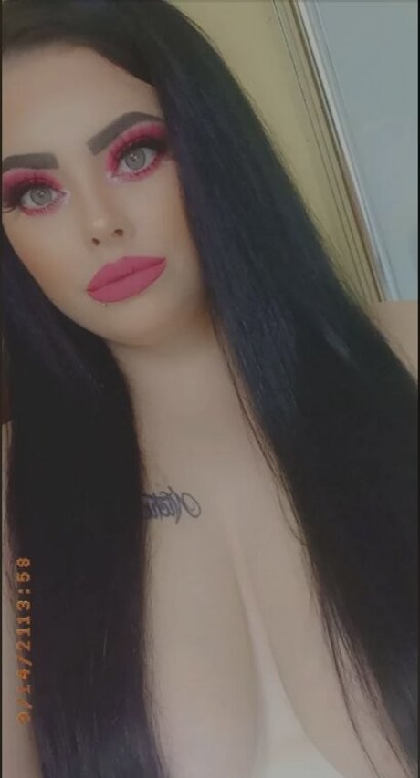 conniewillibaby erotic actress photo