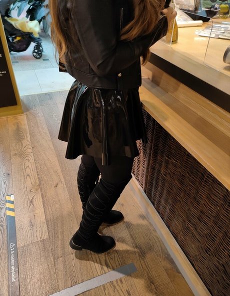 madame alaska official adult star image