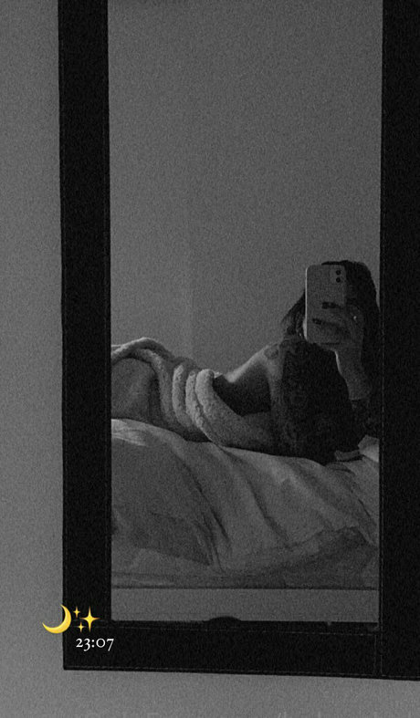 beluusbel high quality model gallery