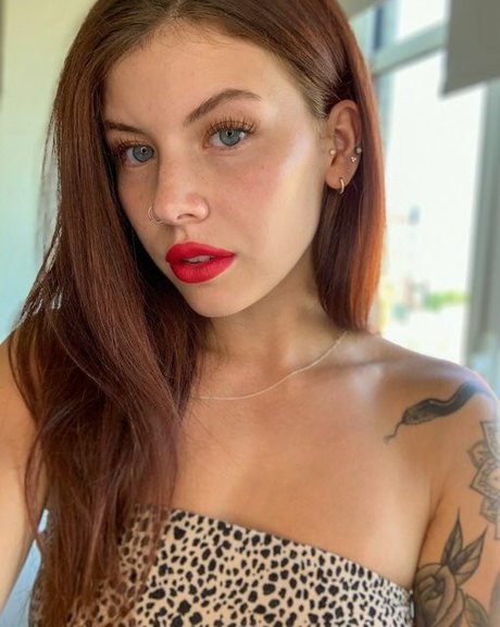 Mistress Nova model sexy archive