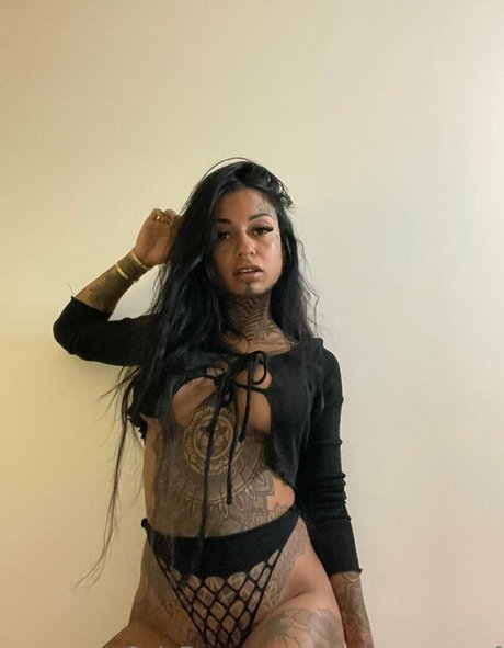 kalistorm beautiful model image