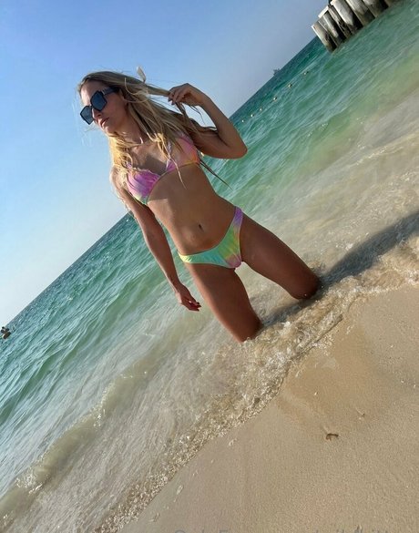 anime girls onlyfans pornographic photos