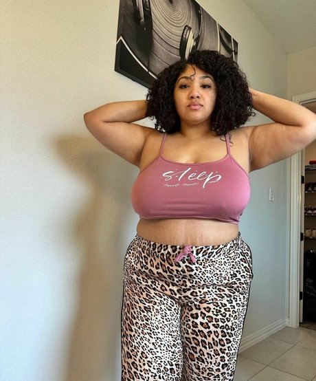 MizzMelons adult star galleries