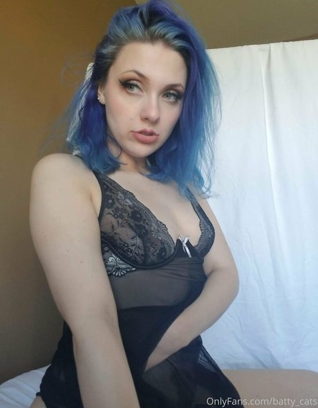 milkydesserts model porn archive