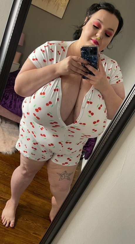 peytonthomasvip star art galleries