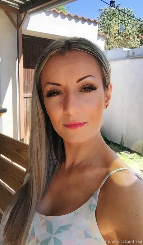 monicasaintxxx pretty pornstar photos