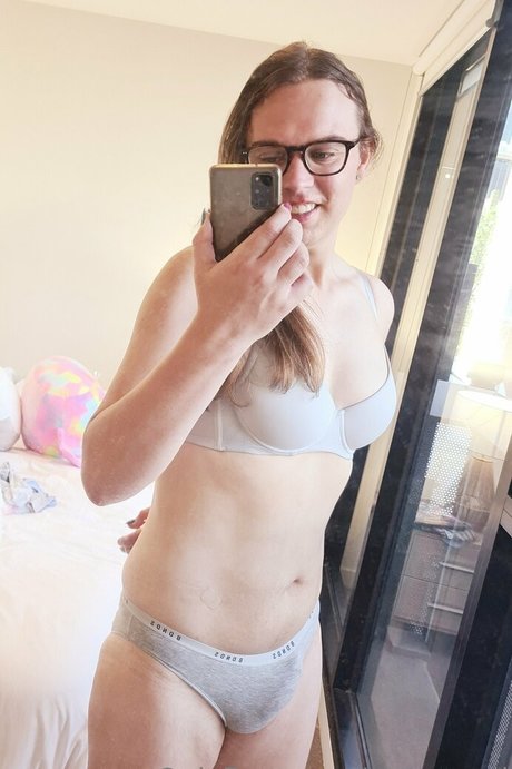 msamyrei porn star archive