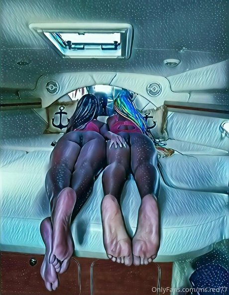 ms red77 erotic star pics