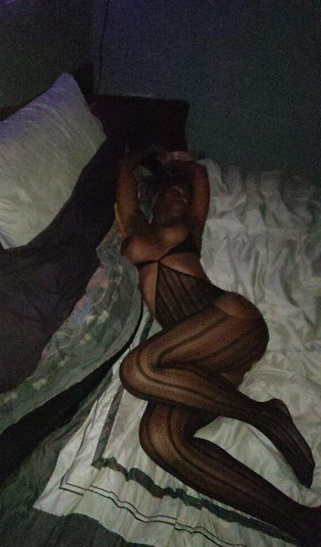 ms red77 model perfect pics