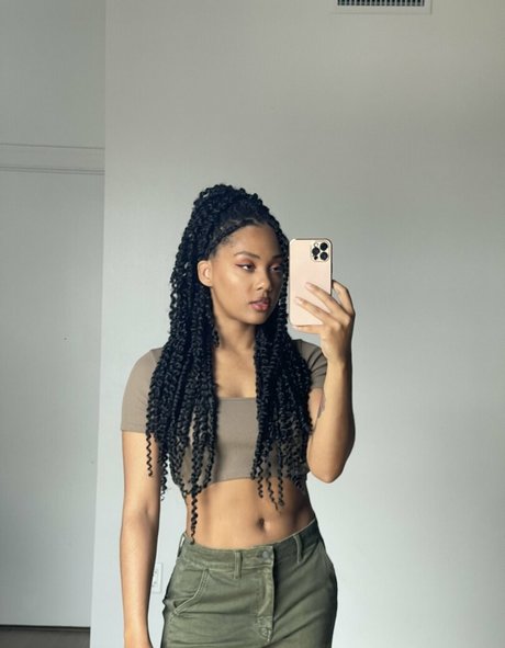 Ninjayla model exclusive gallery