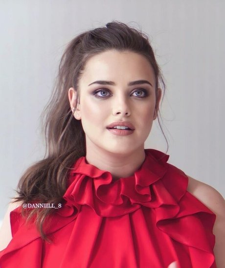 Katherine Langford star naked images