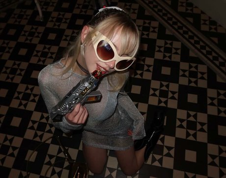 Lola Clark pornstar beautiful pics