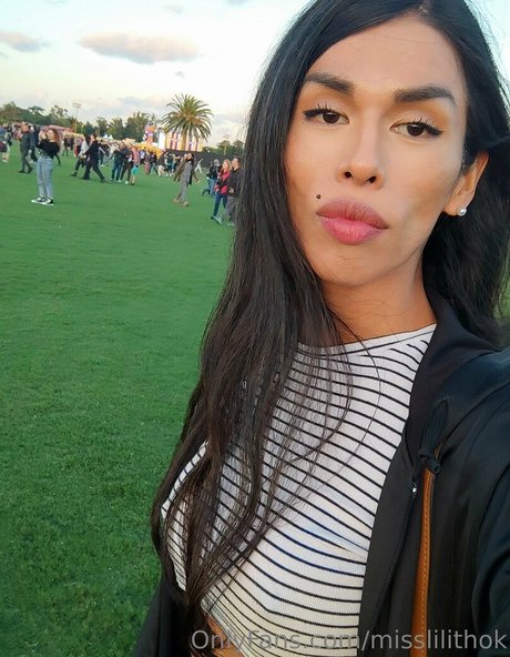 misslilithok nude model images