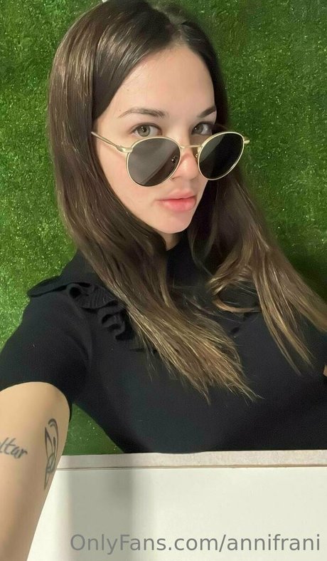 annifrani model nude photos