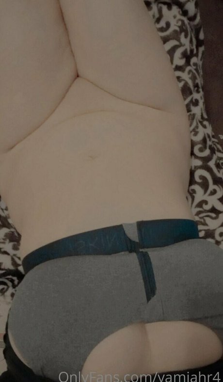 yamiahr4 beautiful pornstar photo