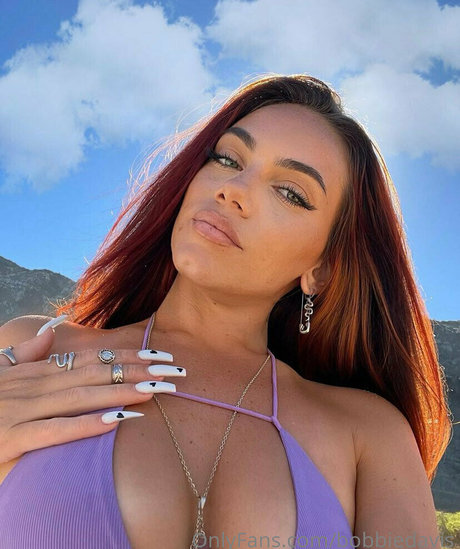 bobbiedavis naked model pictures