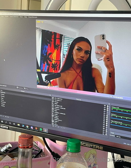 bobbiedavis model perfect picture