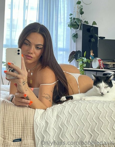 bobbiedavis pornstar beautiful archive