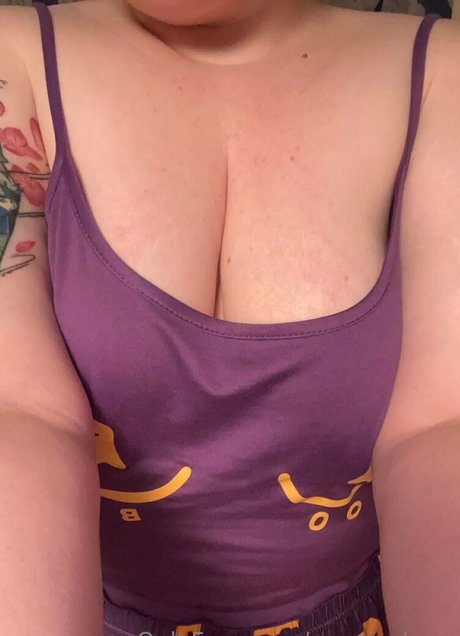 mystical mo hot model picture