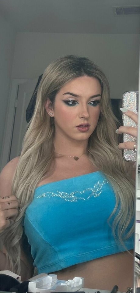 cloexrain model nudes gallery