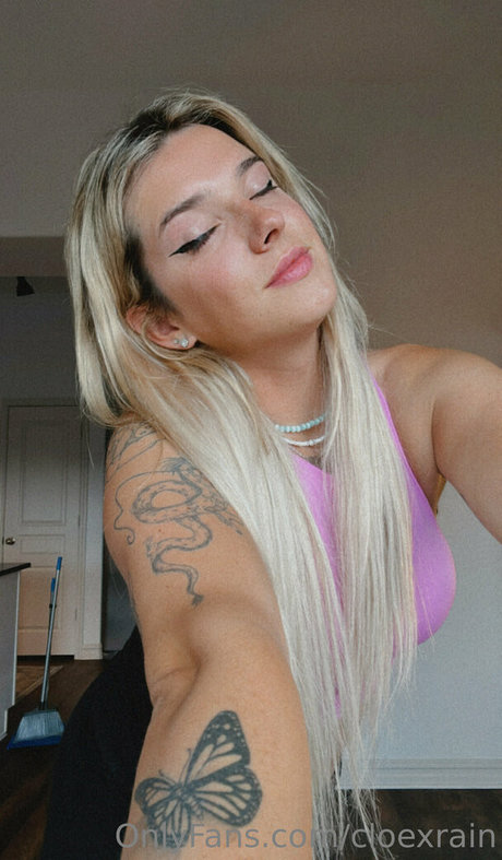 cloexrain model beautiful image