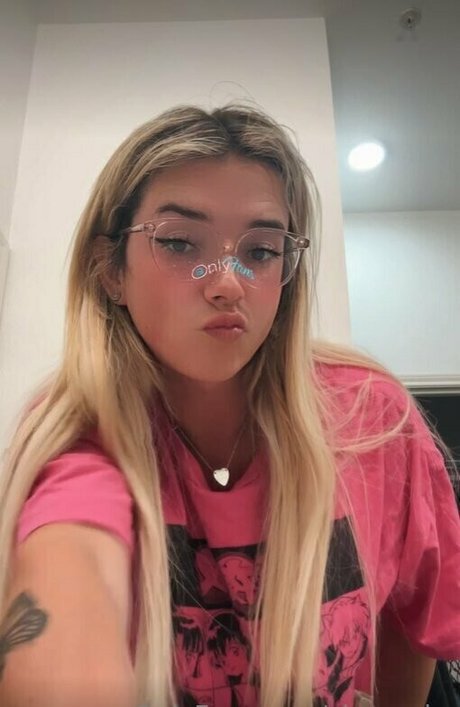 cloexrain hd actress picture