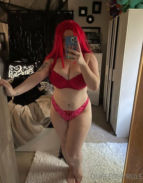 queeenhyrule star top photos