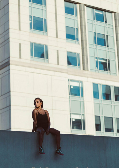 bad mmama hot star img