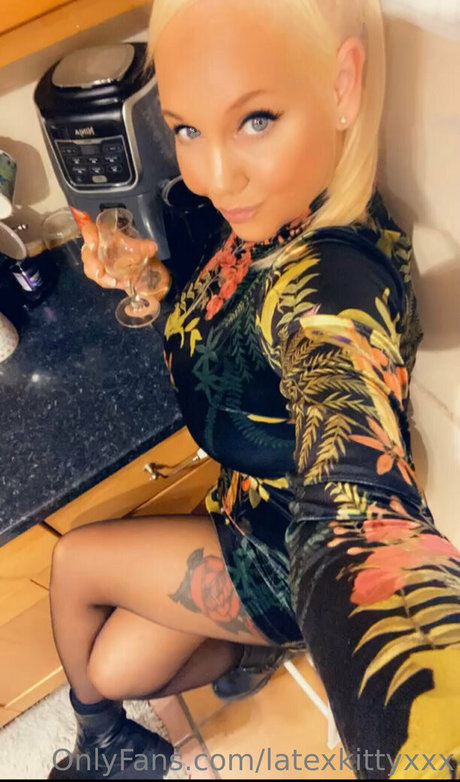 latexkittyxxx beautiful pornstar photos