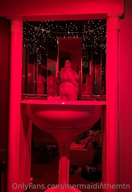 mermaidinthemtn star high quality pic