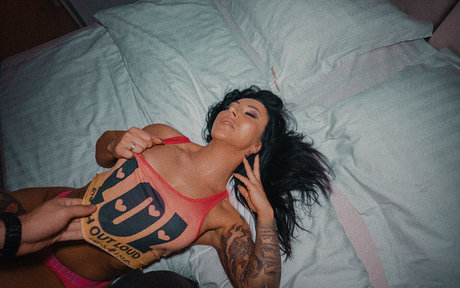 stexvideo naked actress photo