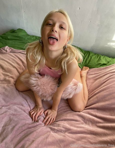 littleveraaa art star photos